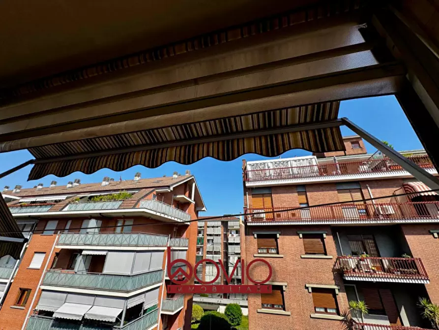 Immagine 32 di Appartamento in vendita  in Via Monte Rosa 105 a Torino