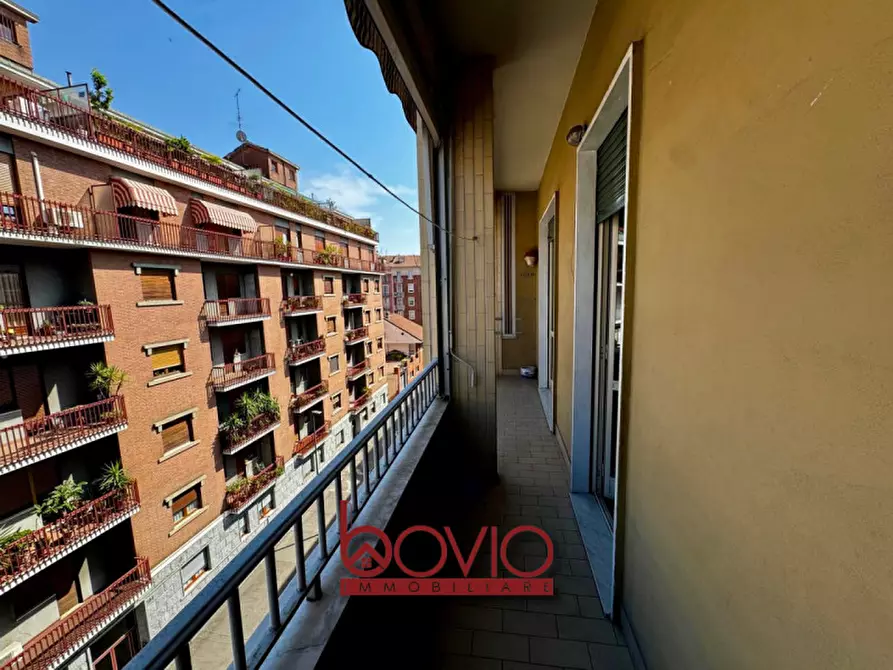 Immagine 37 di Appartamento in vendita  in Via Monte Rosa 105 a Torino