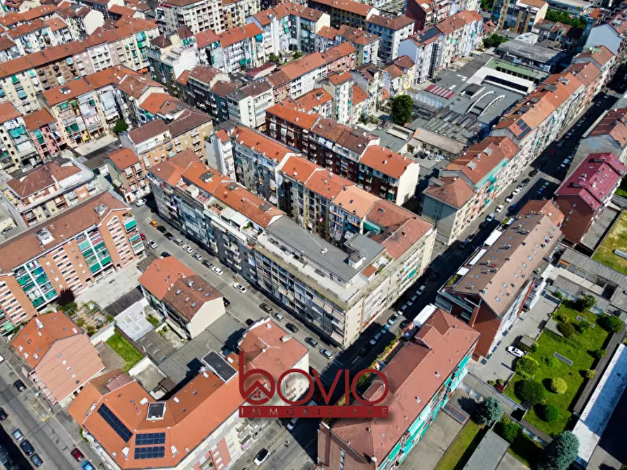 Immagine 41 di Appartamento in vendita  in Via Monte Rosa 105 a Torino