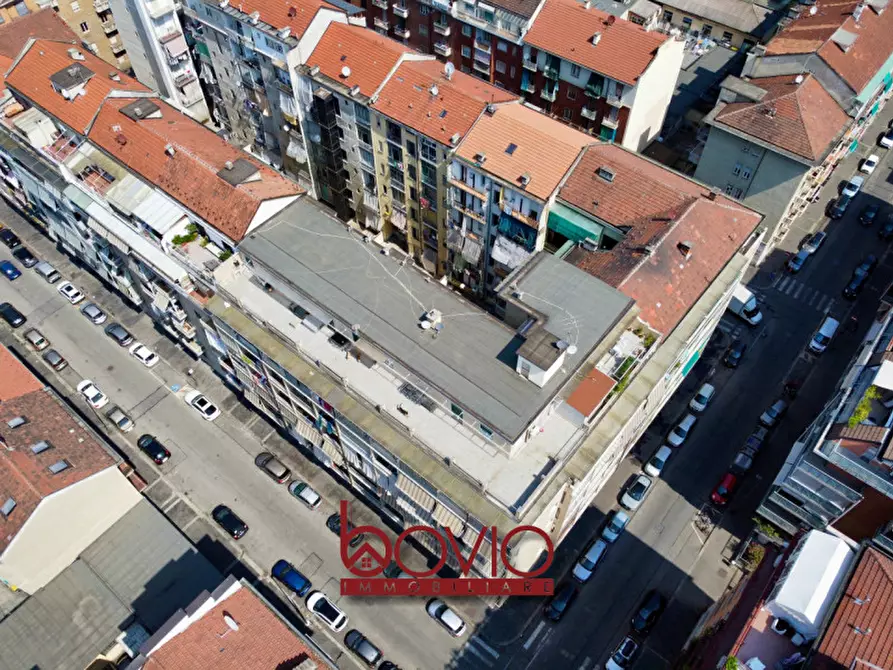 Immagine 42 di Appartamento in vendita  in Via Monte Rosa 105 a Torino