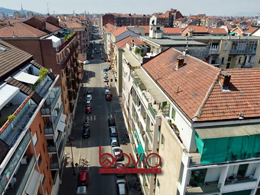 Immagine 49 di Appartamento in vendita  in Via Monte Rosa 105 a Torino