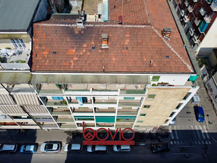 Immagine 52 di Appartamento in vendita  in Via Monte Rosa 105 a Torino