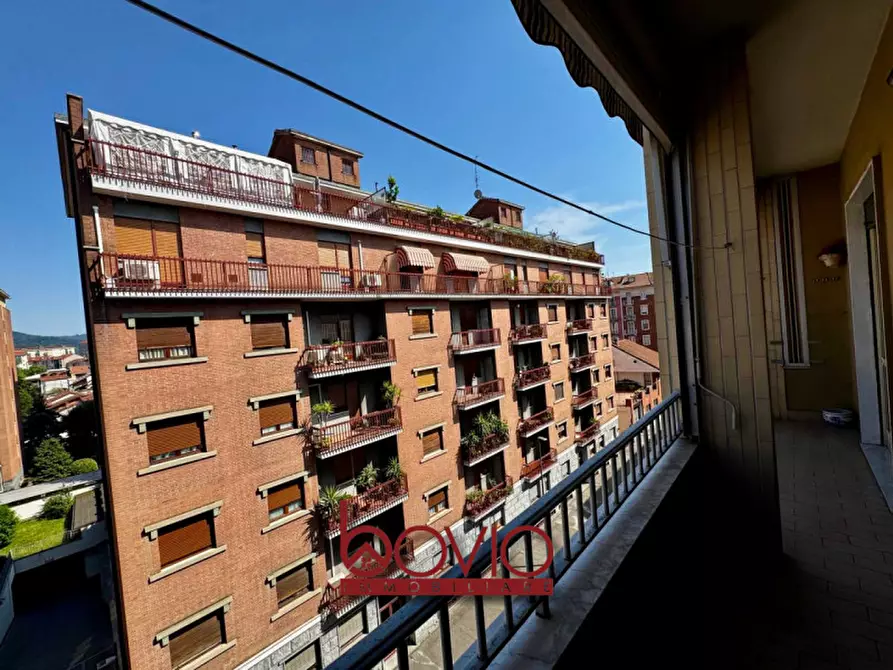 Immagine 53 di Appartamento in vendita  in Via Monte Rosa 105 a Torino