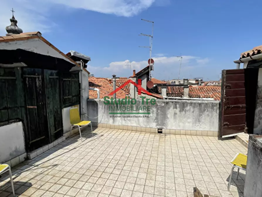 Immagine 3 di Palazzo in vendita  in Venezia, Sestriere San Marco a Venezia