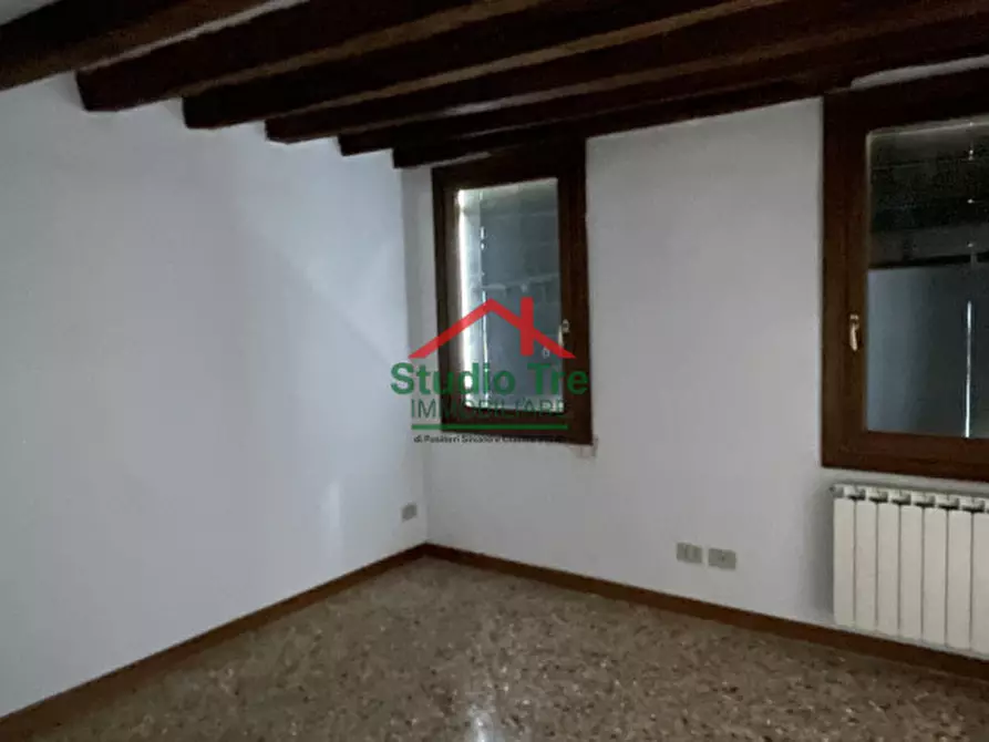 Immagine 11 di Palazzo in vendita  in Venezia, Sestriere San Marco a Venezia