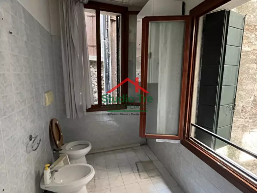 Immagine 26 di Palazzo in vendita  in Venezia, Sestriere San Marco a Venezia