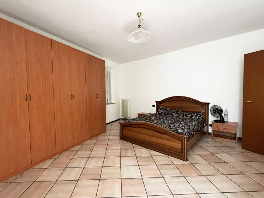 Immagine 12 di Appartamento in vendita  in Via R. M. Imbriani, 12 a Colorno