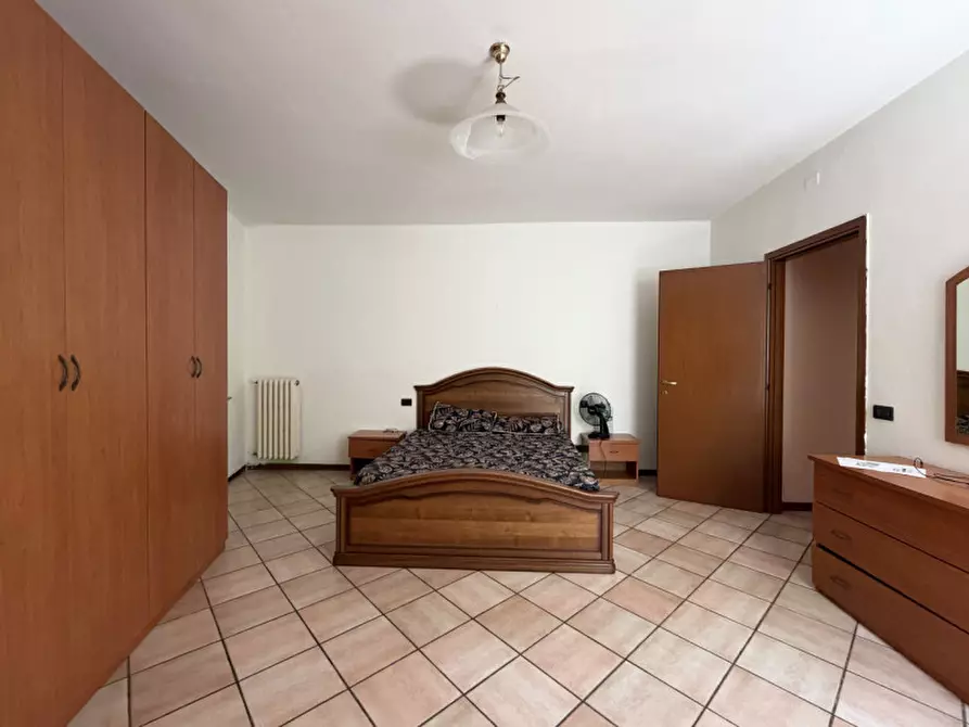 Immagine 15 di Appartamento in vendita  in Via R. M. Imbriani, 12 a Colorno
