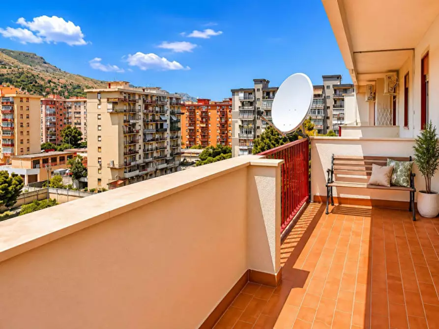 Immagine 25 di Appartamento in vendita  in Via Calcante a Palermo
