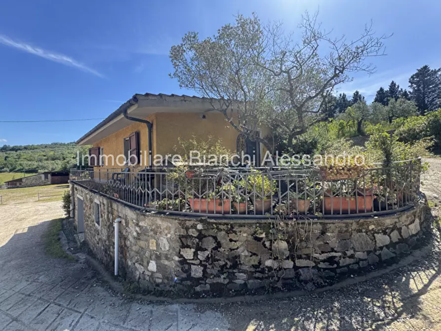 Immagine 8 di Villa in vendita  in Via di Capornia 1 a Firenze