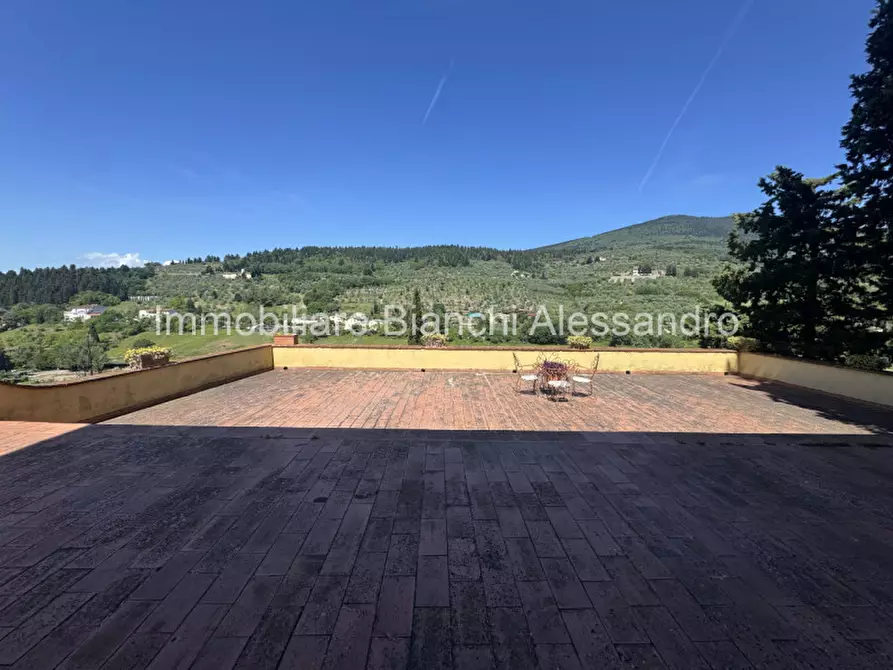 Immagine 14 di Villa in vendita  in Via di Capornia 1 a Firenze