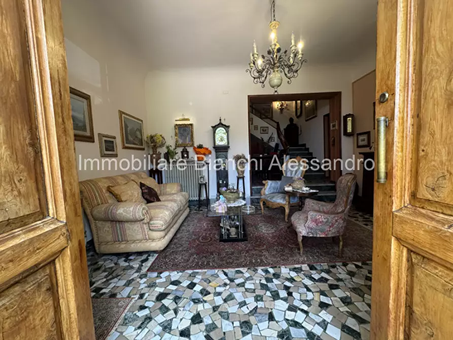 Immagine 17 di Villa in vendita  in Via di Capornia 1 a Firenze