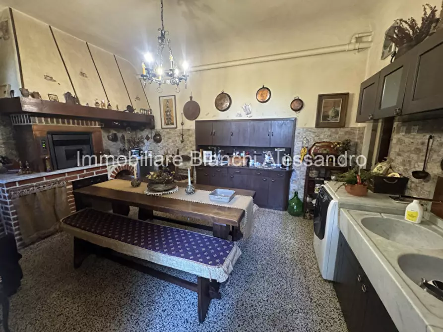 Immagine 19 di Villa in vendita  in Via di Capornia 1 a Firenze