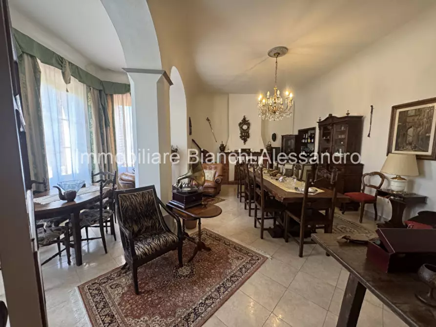 Immagine 22 di Villa in vendita  in Via di Capornia 1 a Firenze