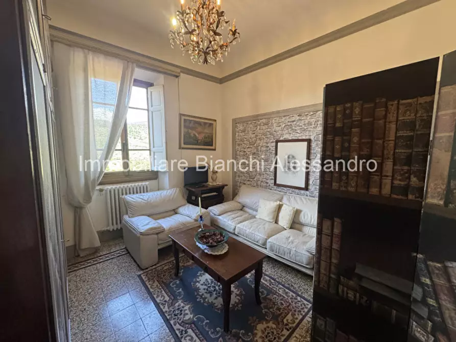 Immagine 25 di Villa in vendita  in Via di Capornia 1 a Firenze