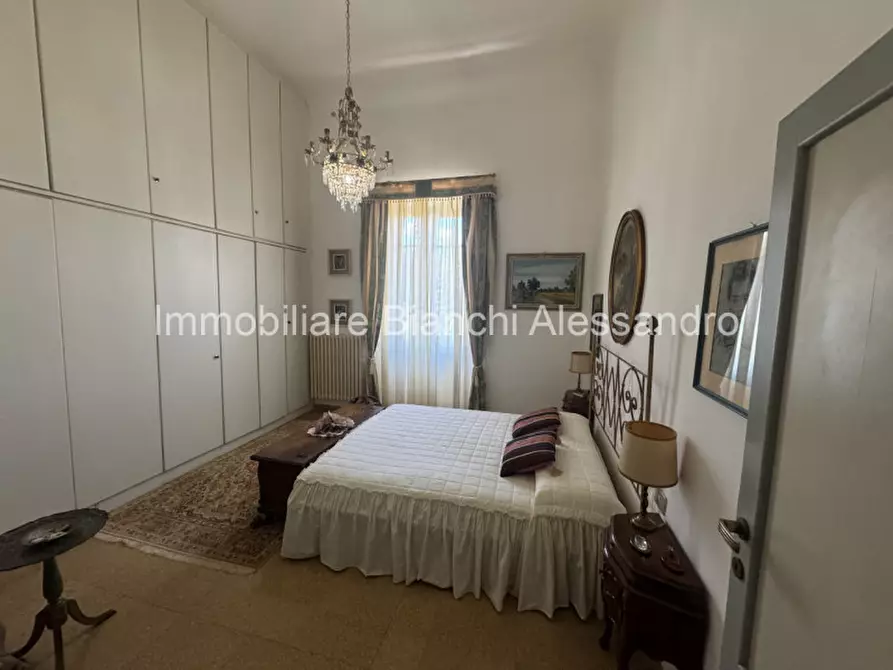Immagine 38 di Villa in vendita  in Via di Capornia 1 a Firenze