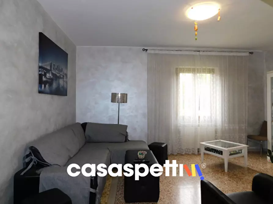 Immagine 10 di Villa in vendita  in Via Garigliano Vicinale a Monterotondo