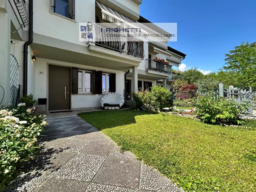 Immagine 1 di Villetta a schiera in vendita  in Via Luigi Galvani a Verona