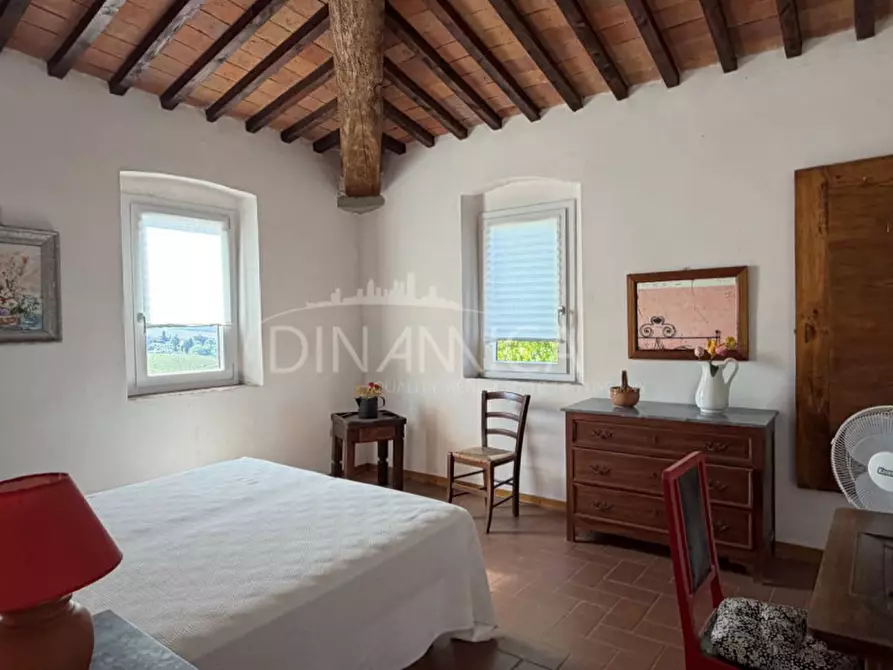 Immagine 22 di Rustico / casale in vendita  a Vinci