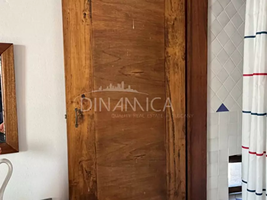 Immagine 23 di Rustico / casale in vendita  a Vinci
