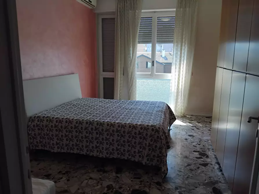 Immagine 5 di Appartamento in vendita  in VIA MAGELLANO a Monza
