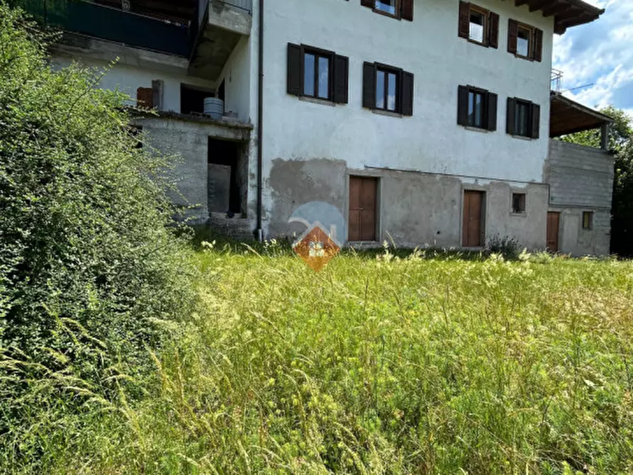 Immagine 1 di Casa indipendente in vendita  a Ala