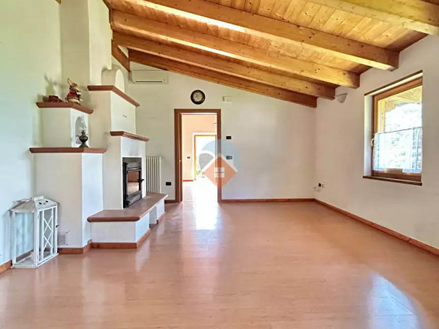 Immagine 3 di Casa indipendente in vendita  a Ala