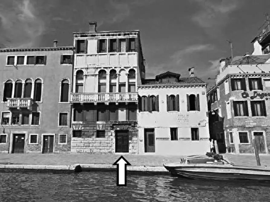 Immagine 1 di Laboratorio in vendita  in Sestiere cannaregio, 996 a Venezia