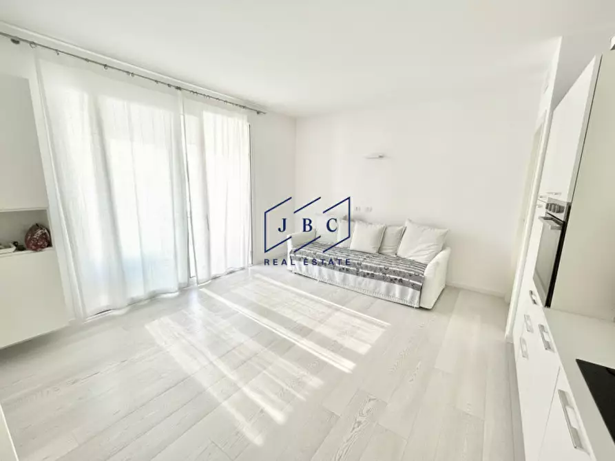 Immagine 2 di Appartamento in vendita  in VIA BELLUNO n. 35 a Jesolo