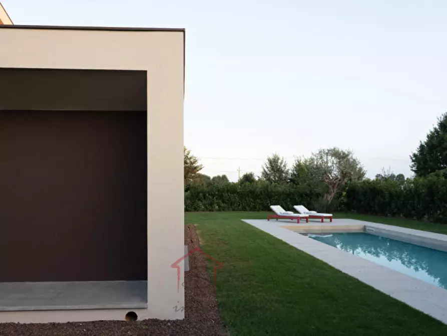 Immagine 2 di Villa in vendita  in Via Pelosa a Saccolongo