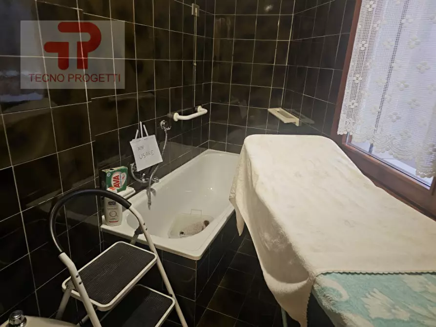 Immagine 10 di Appartamento in vendita  in Montegrotto centro a Montegrotto Terme