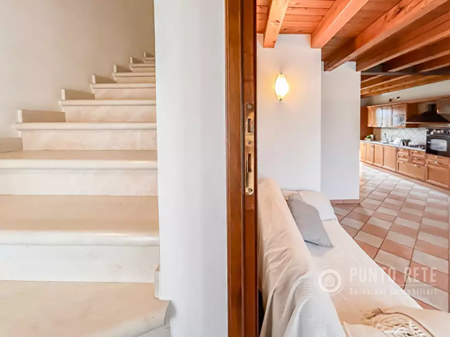 Immagine 4 di Casa indipendente in vendita  in Via Fratelli Stevani a Zevio