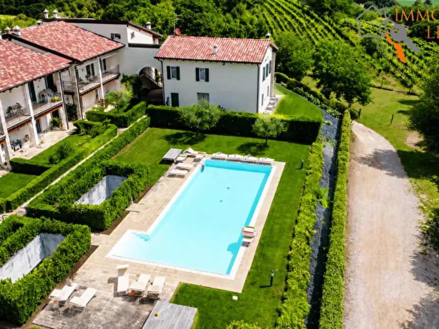 Immagine 4 di Appartamento in vendita  in via dei colli a Valeggio Sul Mincio