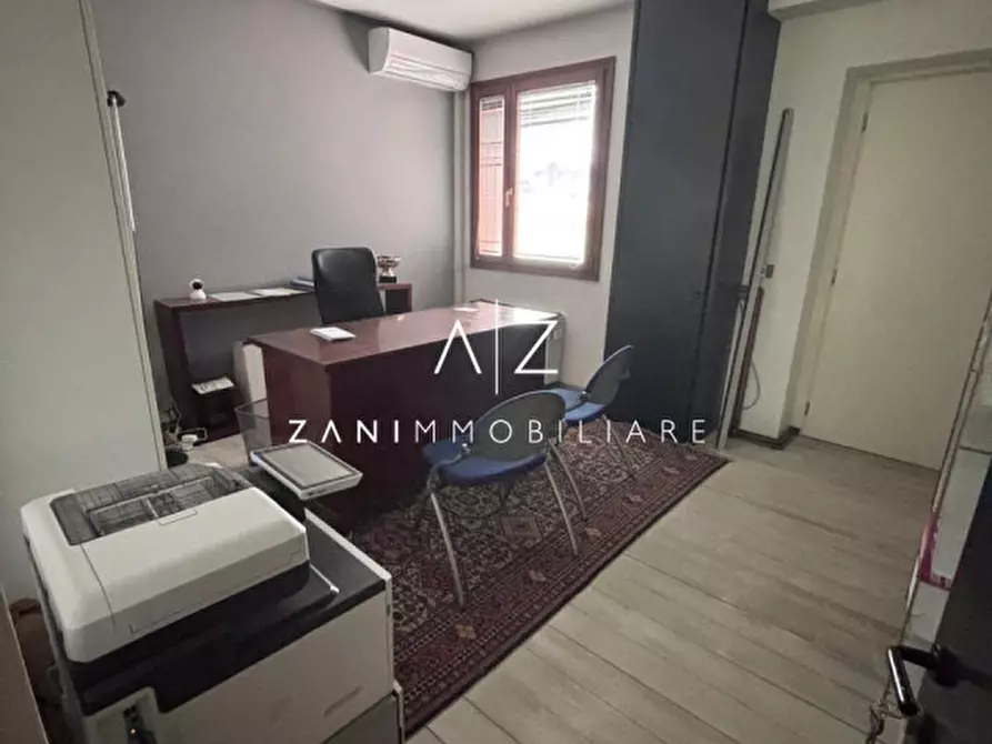 Immagine 4 di Appartamento in vendita  in Via Roma a Castelfranco Veneto