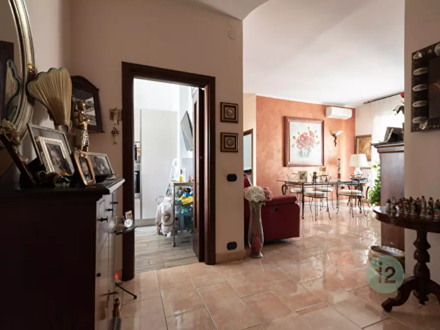 Immagine 2 di Appartamento in vendita  in via fermi 51 a Modena