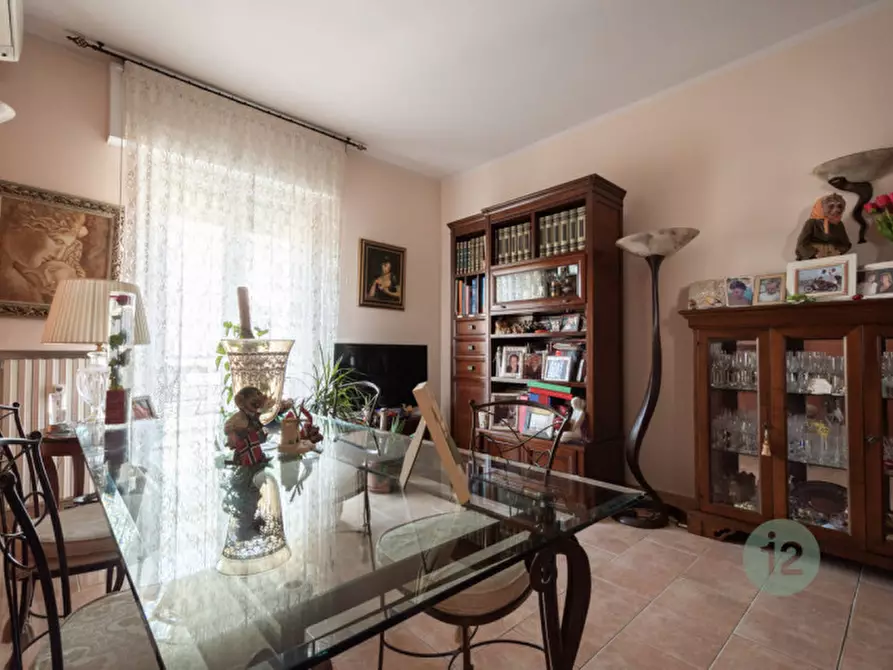 Immagine 6 di Appartamento in vendita  in via fermi 51 a Modena
