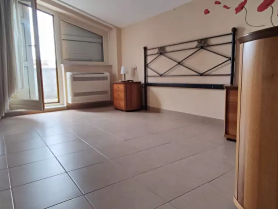 Immagine 22 di Appartamento in vendita  in Via Fratelli Adinolfi a Eboli