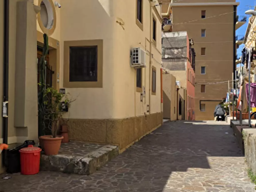 Immagine 33 di Casa indipendente in vendita  in Vico Senatore Giuseppe Calcagno,8 a Milazzo