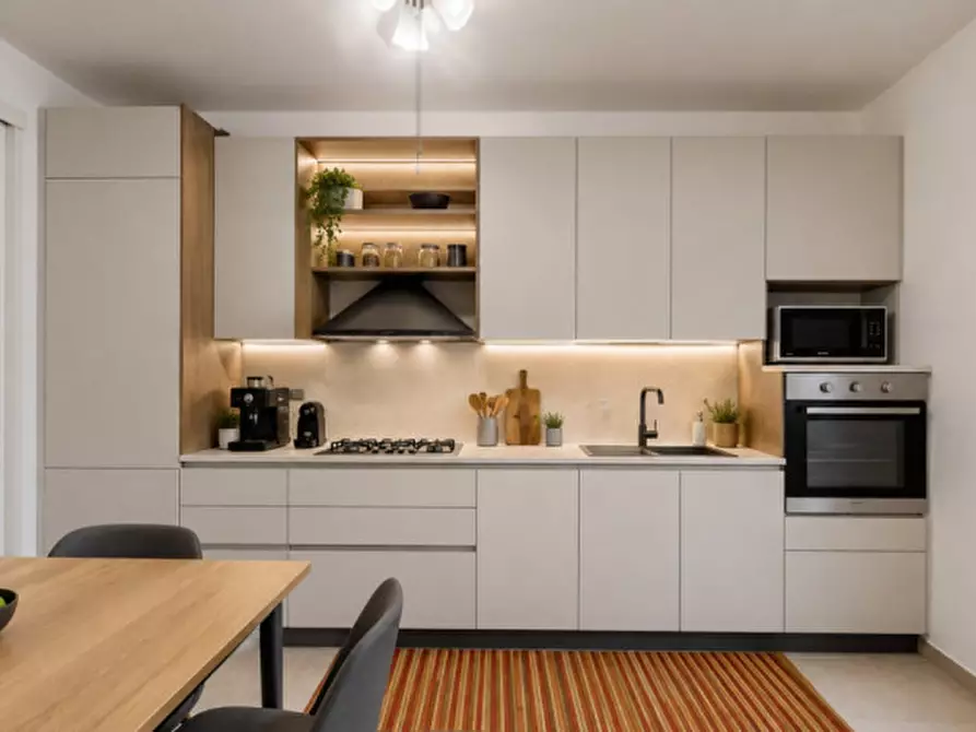 Immagine 11 di Appartamento in vendita  in Via Divisione Julia a Vicenza