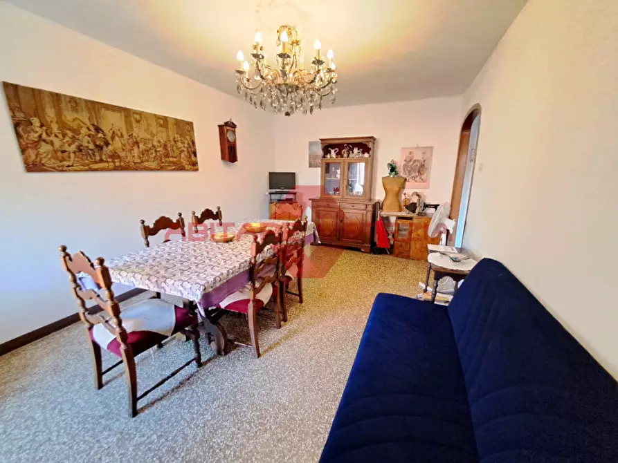 Immagine 5 di Appartamento in vendita  in Secco Marina a Venezia