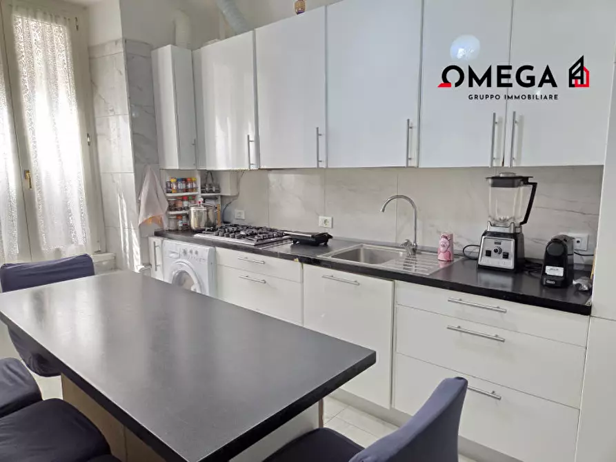 Immagine 4 di Appartamento in vendita  in Via Udine 21 a Trieste