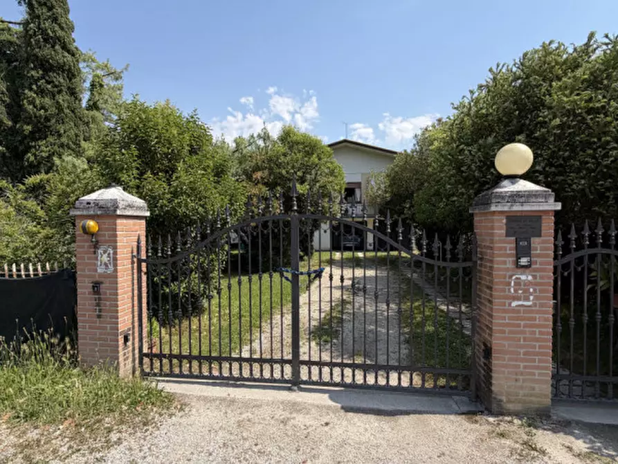 Immagine 1 di Casa bifamiliare in vendita  in Vigonza Via Bagnoli 14 a Vigonza