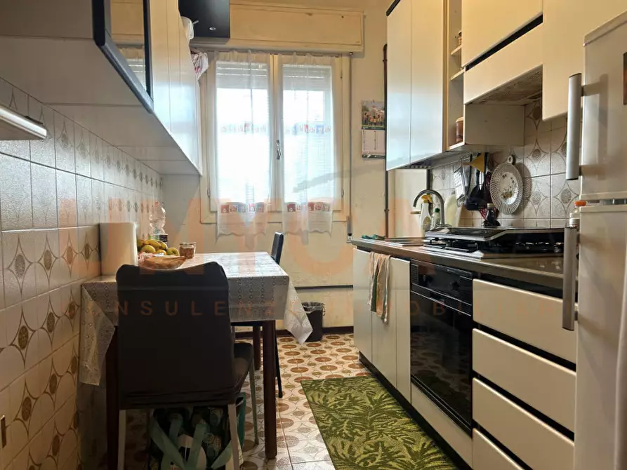 Immagine 4 di Appartamento in vendita  in Via Isacco Newton a Padova