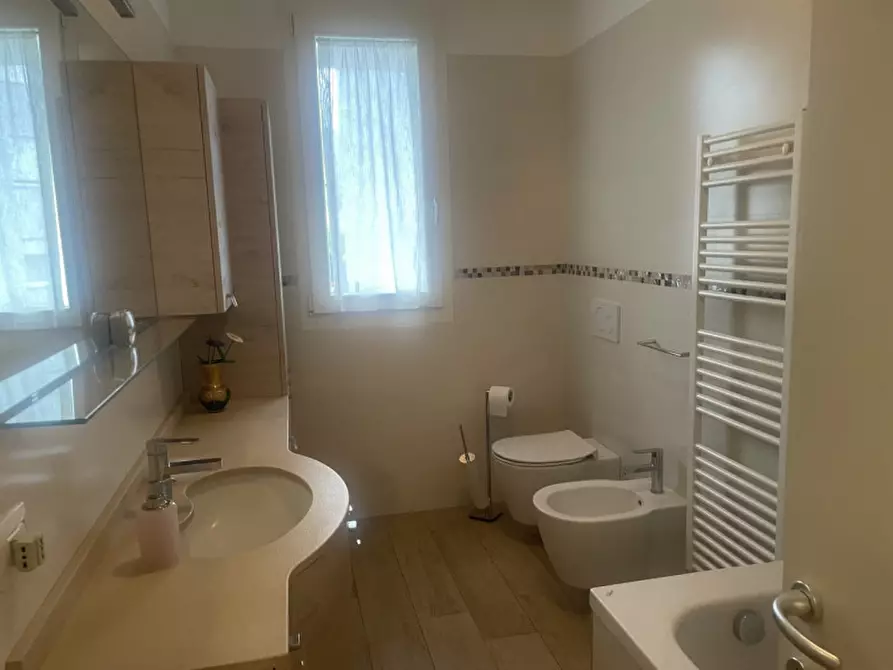 Immagine 17 di Appartamento in vendita  in Via B. Buozzi, 2 a Valdagno