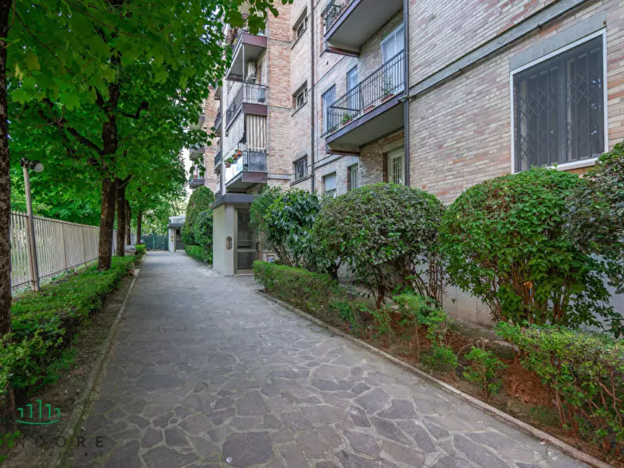 Immagine 2 di Appartamento in vendita  in VIA TOSCANA 6C a San Lazzaro Di Savena