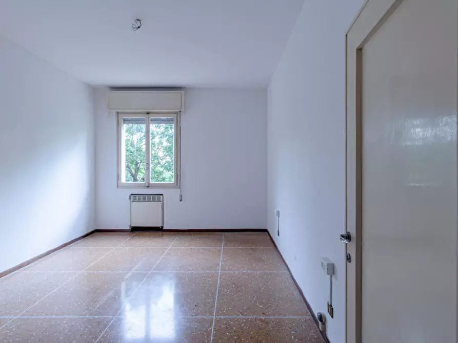 Immagine 15 di Appartamento in vendita  in VIA TOSCANA 6C a San Lazzaro Di Savena