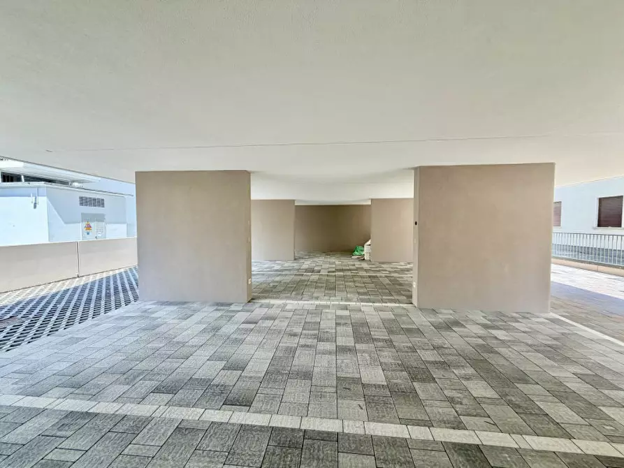 Immagine 28 di Attico in vendita  in VIA ZARA n. 38 a Jesolo