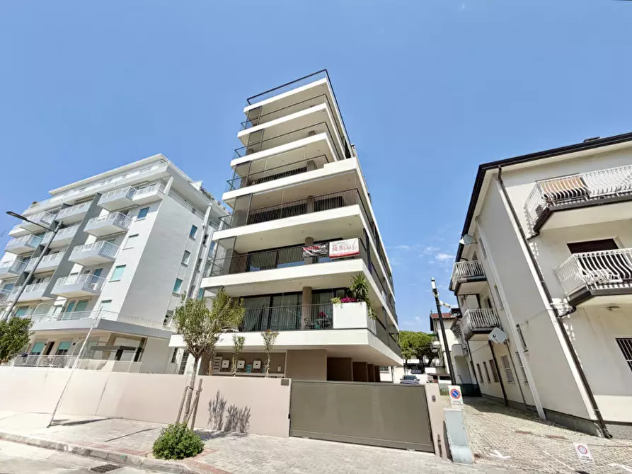 Immagine 31 di Attico in vendita  in VIA ZARA n. 38 a Jesolo