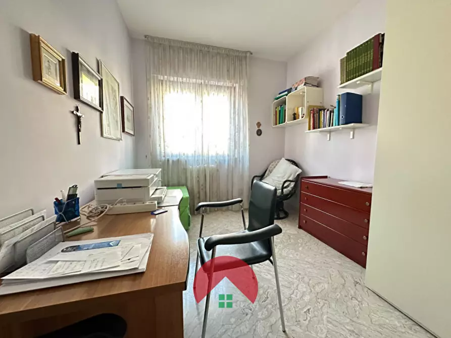 Immagine 16 di Appartamento in vendita  in Via Conversi a Matera