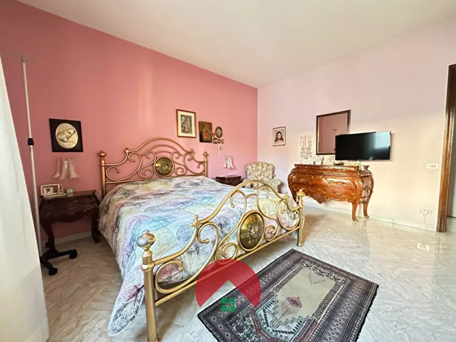 Immagine 19 di Appartamento in vendita  in Via Conversi a Matera